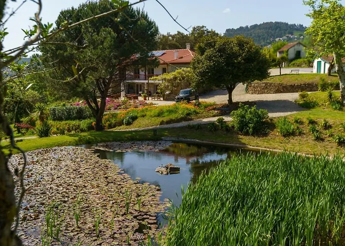 לינה וארוחת בוקר Quinta Do Farfalho סלוריקו דה באשטו